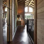 Casa de Férias Designer For 16 With In Turufjell