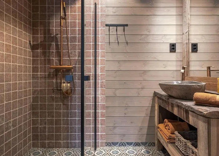 Designhytte For 16 Med Pa Turufjell Holiday home